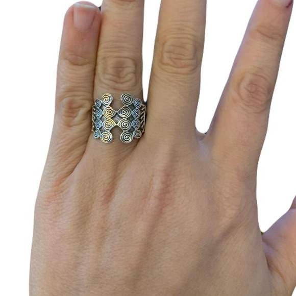 Ring size‎ 7 - Picture 1 of 1
